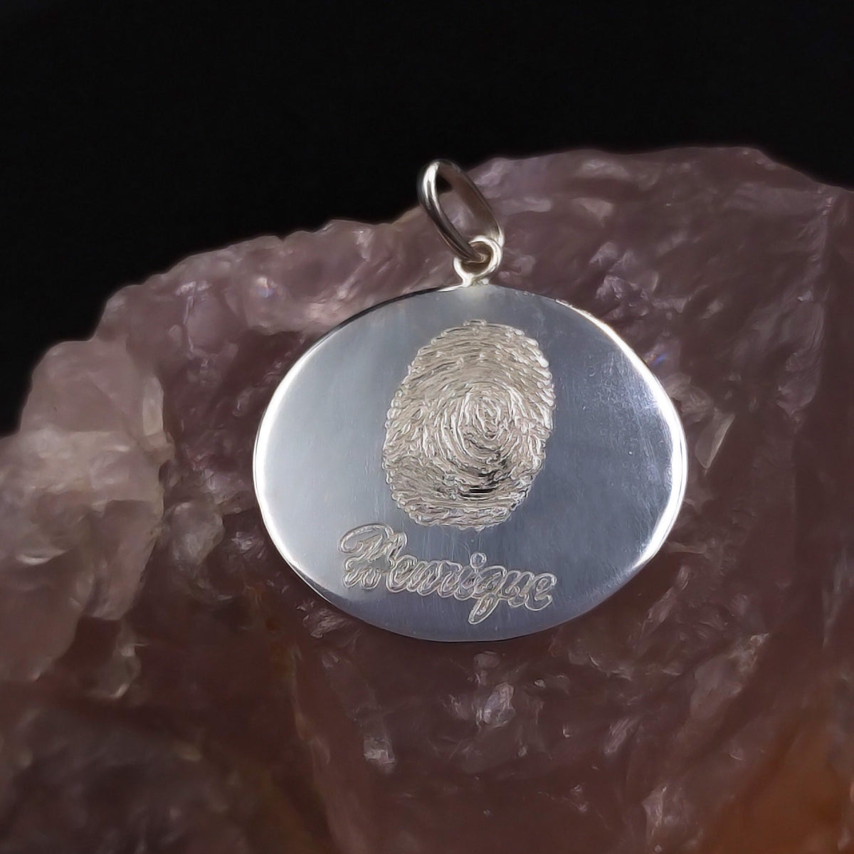 PINGENTE PERSONALIZADO DIGITAL NOME