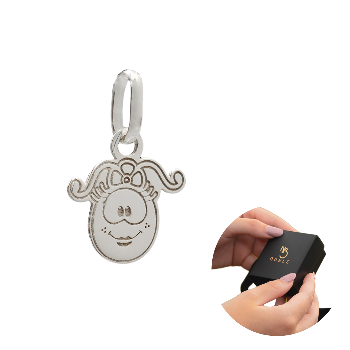 PINGENTE DE PRATA FANIQUITA SORRINDO