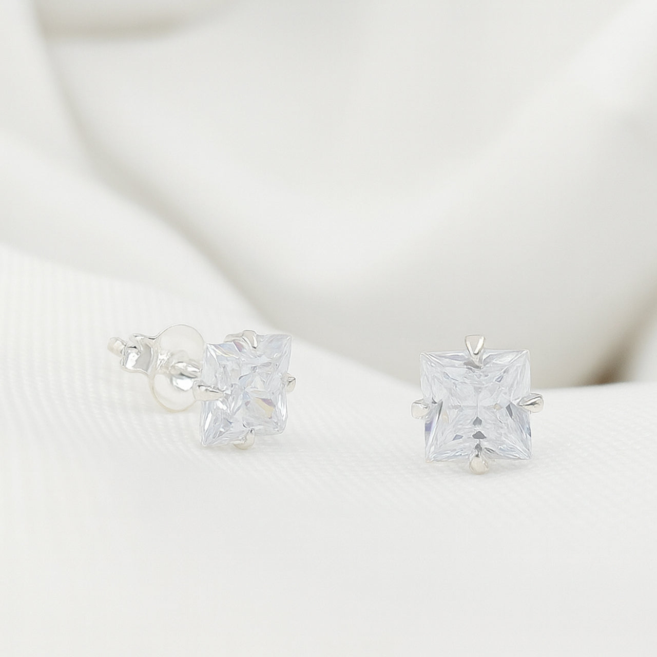 BRINCO QUADRADO PONTO DE LUZ