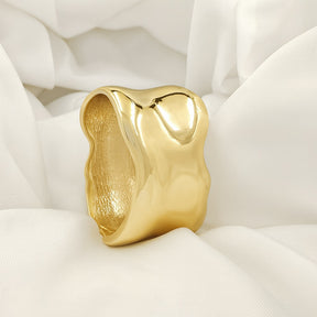 Bracelete Orgânico Design Escultural