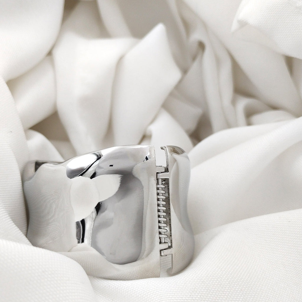 Bracelete Orgânico Design Escultural