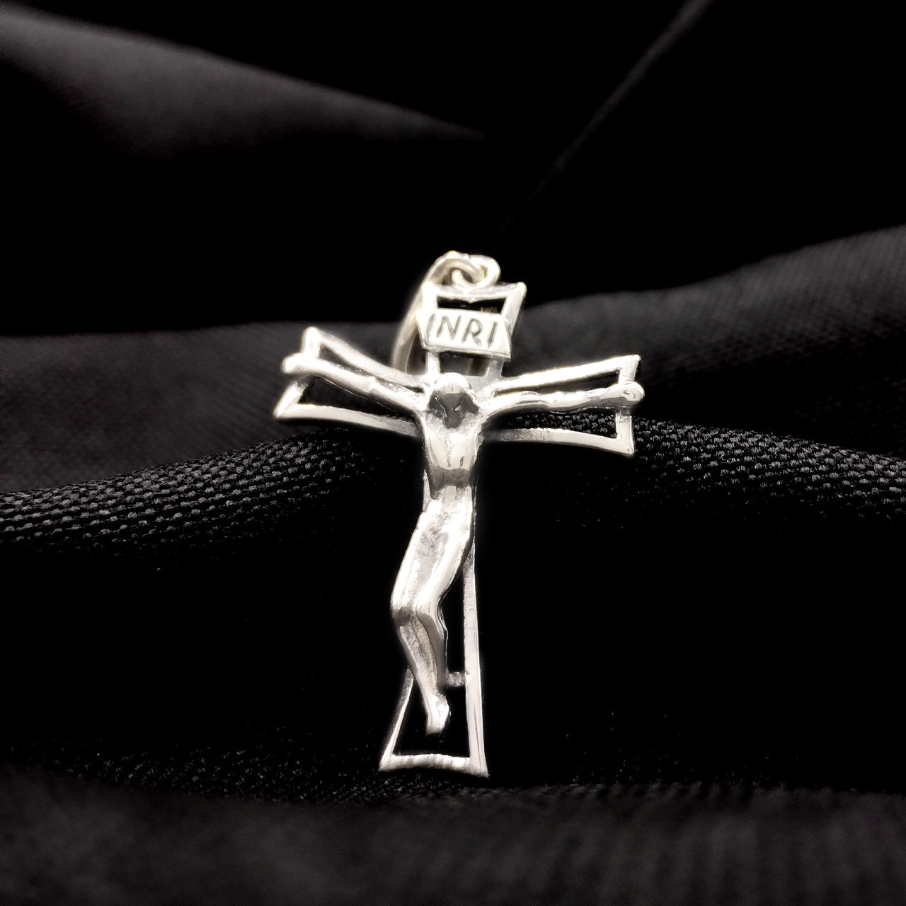PINGENTE CRUCIFIXO CRUZ
