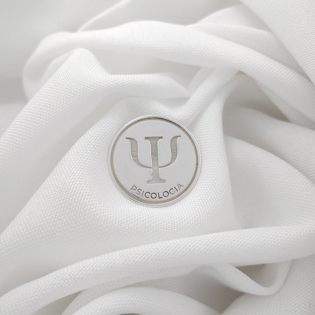 BROCHE DE PRATA CURSO ACADÊMICO