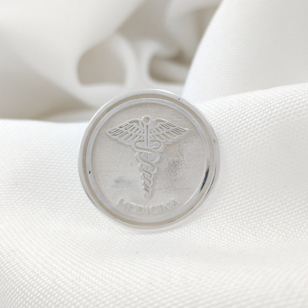 BROCHE DE PRATA CURSO ACADÊMICO