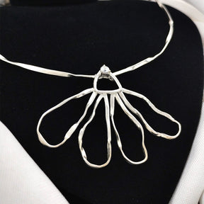 Colar Feminino Prata 925 Legítima Flor Vazado Design Moderno
