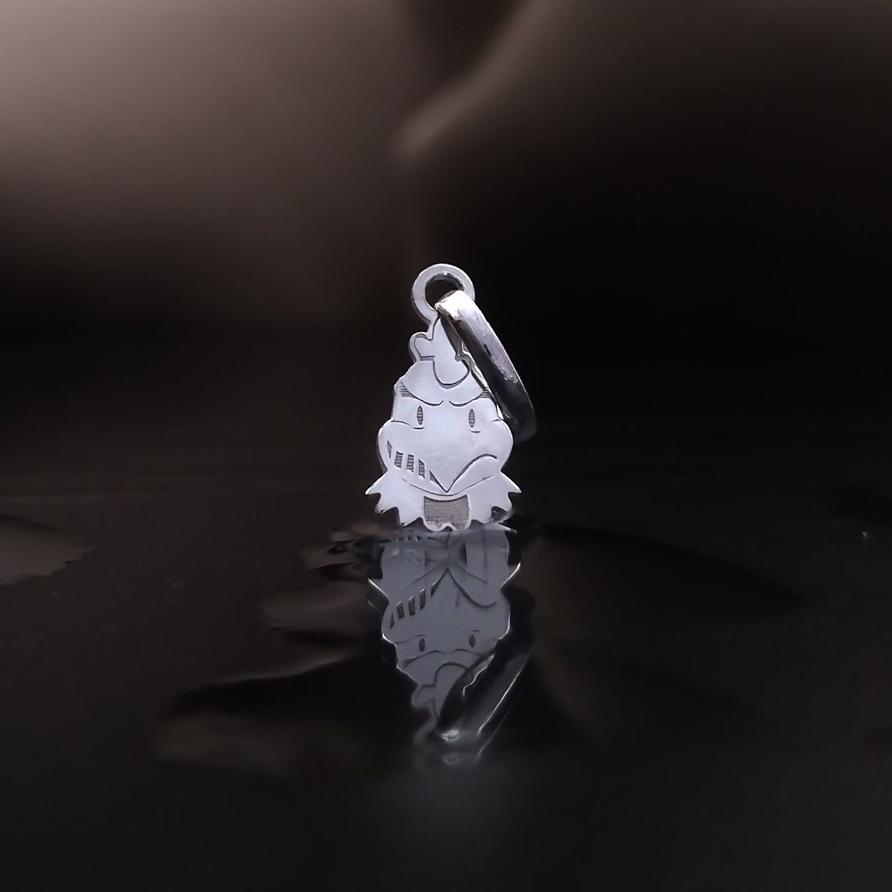 PINGENTE GALO DOIDO  - 1CM
