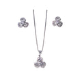 CONJUNTO FOLHEADO BRINCO E COLAR FLOR ZIRCÔNIAS