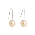 PEARL HOOK EARRING