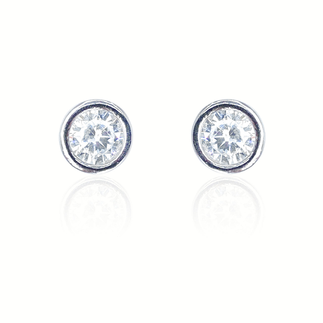 SILVER POINT OF LIGHT EARRING