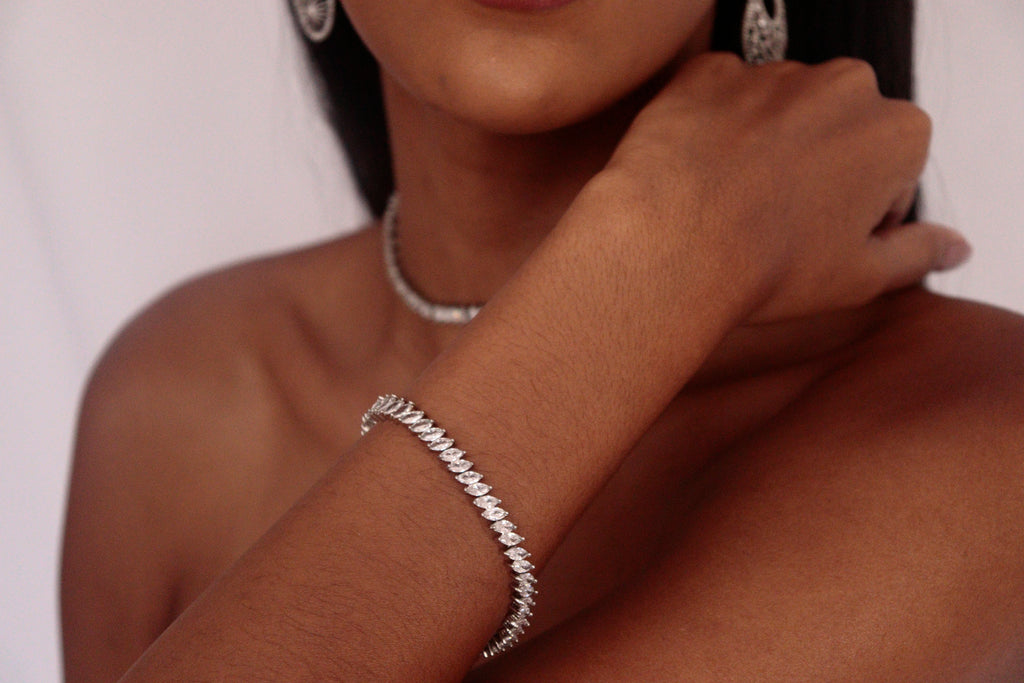 PULSEIRA RIVIERA COM NAVETE