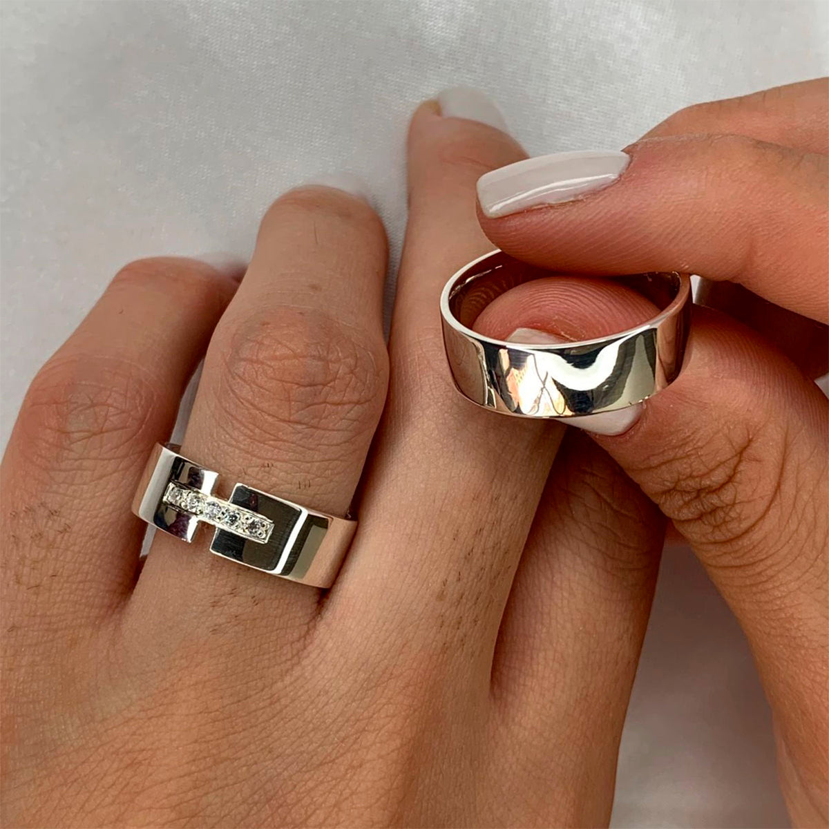 LONDON SILVER DATING RING