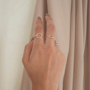 SILVER THREAD LINK RING