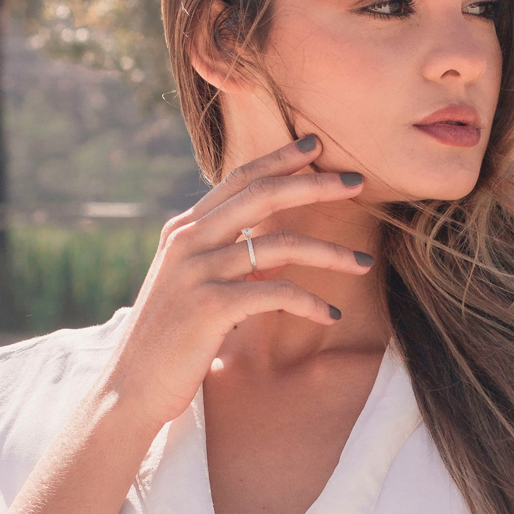 EMPRESS ALEXANDRIA LONELY RING