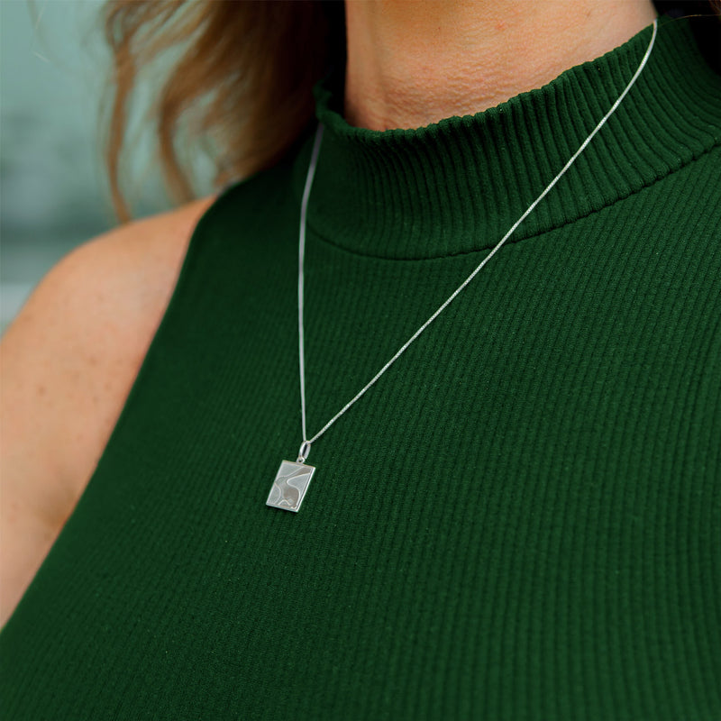 AMERICA RABBIT PENDANT