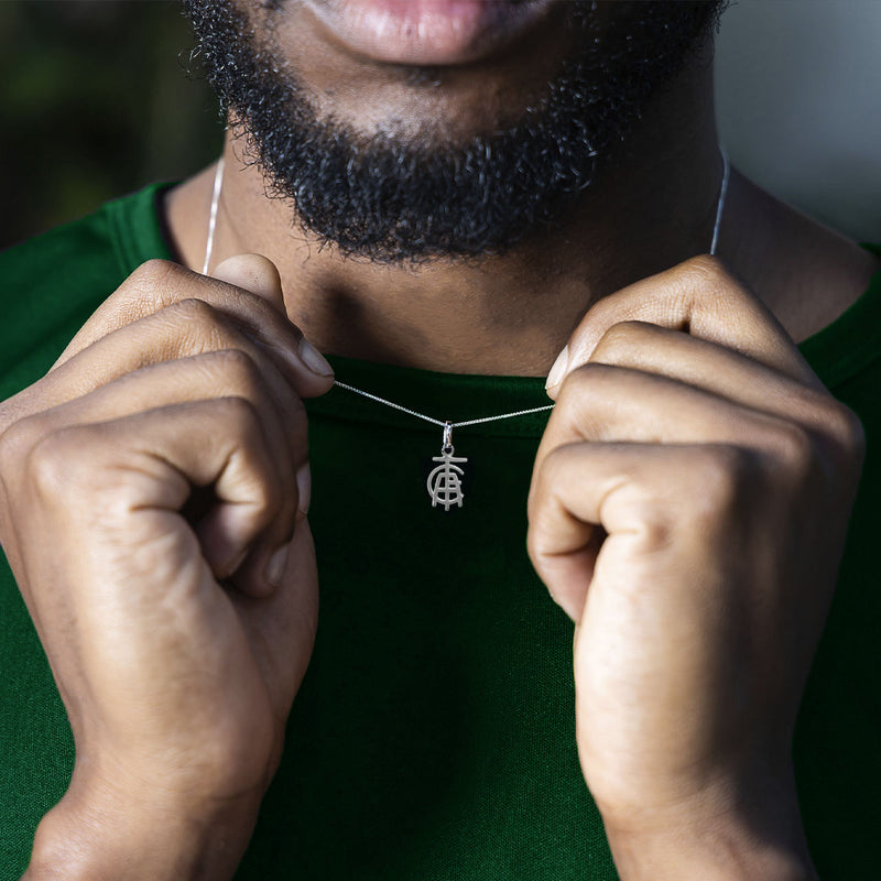 AMERICA SHIELD LEAKED NECKLACE 