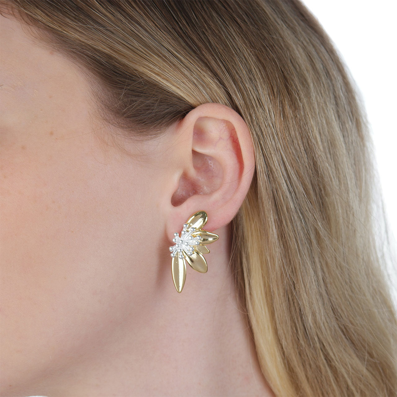 BRINCO MEIA FLOR