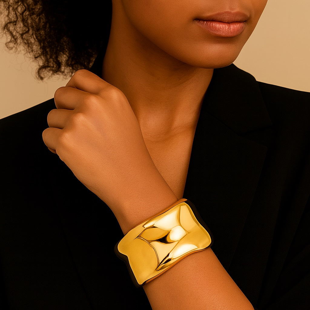 Bracelete Orgânico Design Escultural