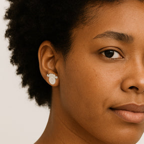 BRINCO DE PRATA FANIQUITA SORRINDO