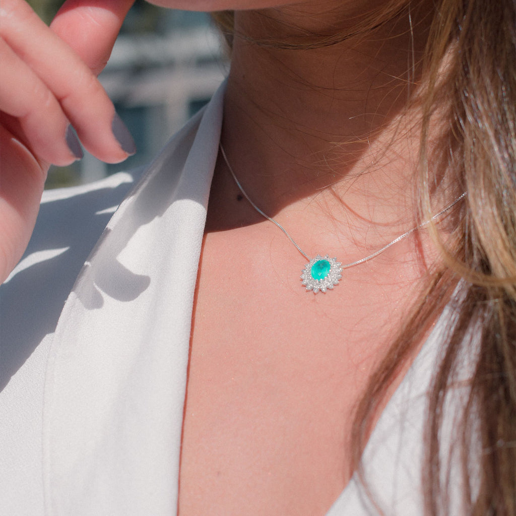 SILVER ROUND CRYSTAL NECKLACE