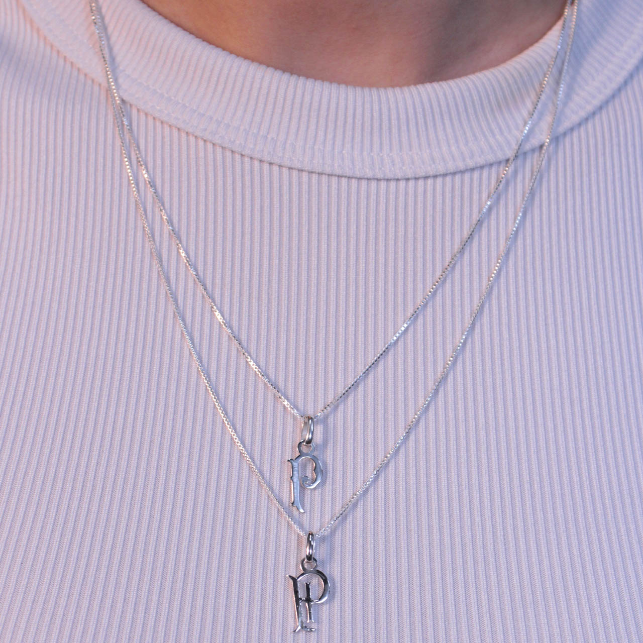 COLAR DUPLO PALMEIRAS LETRA P BRASÃO VAZADO PRATA 925 LICENCIADO