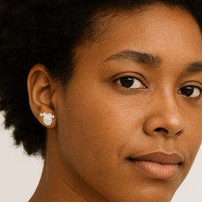 BRINCO DE PRATA SMILINGUIDO SORRINDO