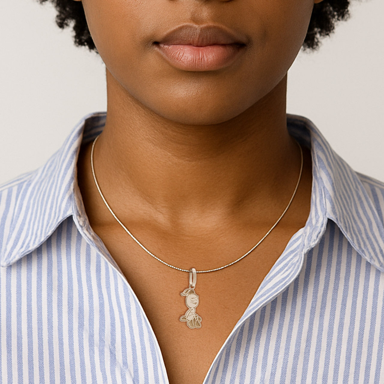 PINGENTE DE PRATA FANIQUITA SENTADINHA