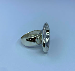 SILVER TRAY RING WITH ZIRCONS