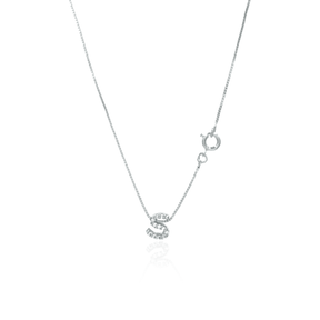 COLAR FOLHEADO LETRA E ZIRCÔNIAS