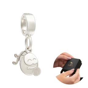 BERLOQUE DE PRATA SMILINGUIDO ORANDO